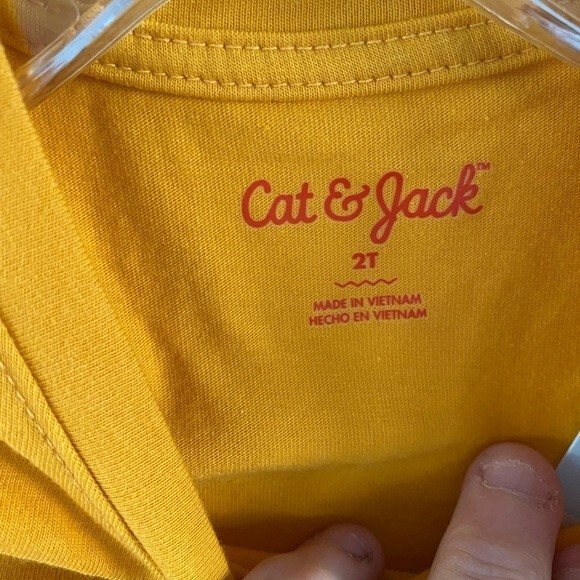 2 Cat & Jack Long Sleeve Shirt NWT Reindeer Heart 2T - Picture 9 of 11